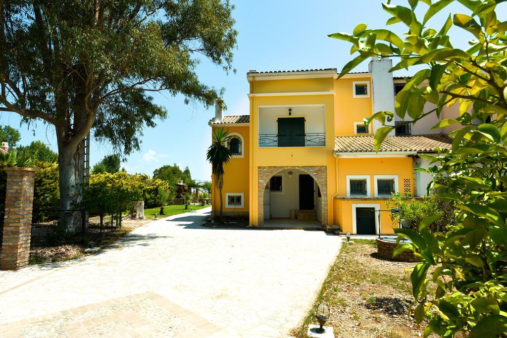 Antonia Beachfront Villa Λευκίμμη Εξωτερικό φωτογραφία