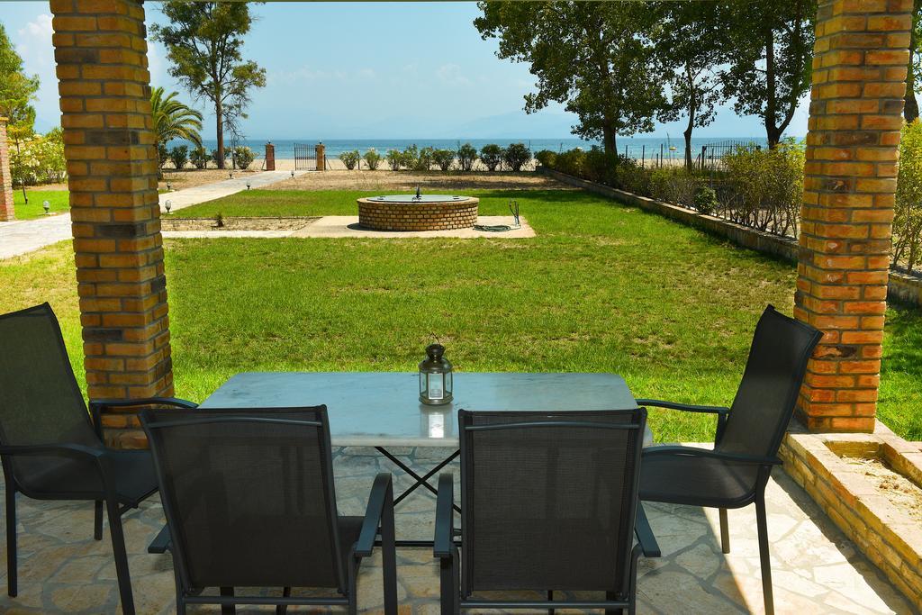 Antonia Beachfront Villa Λευκίμμη Εξωτερικό φωτογραφία