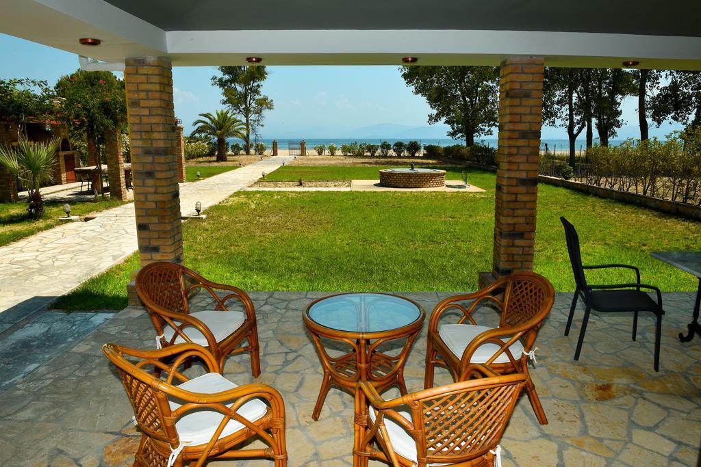 Antonia Beachfront Villa Λευκίμμη Εξωτερικό φωτογραφία