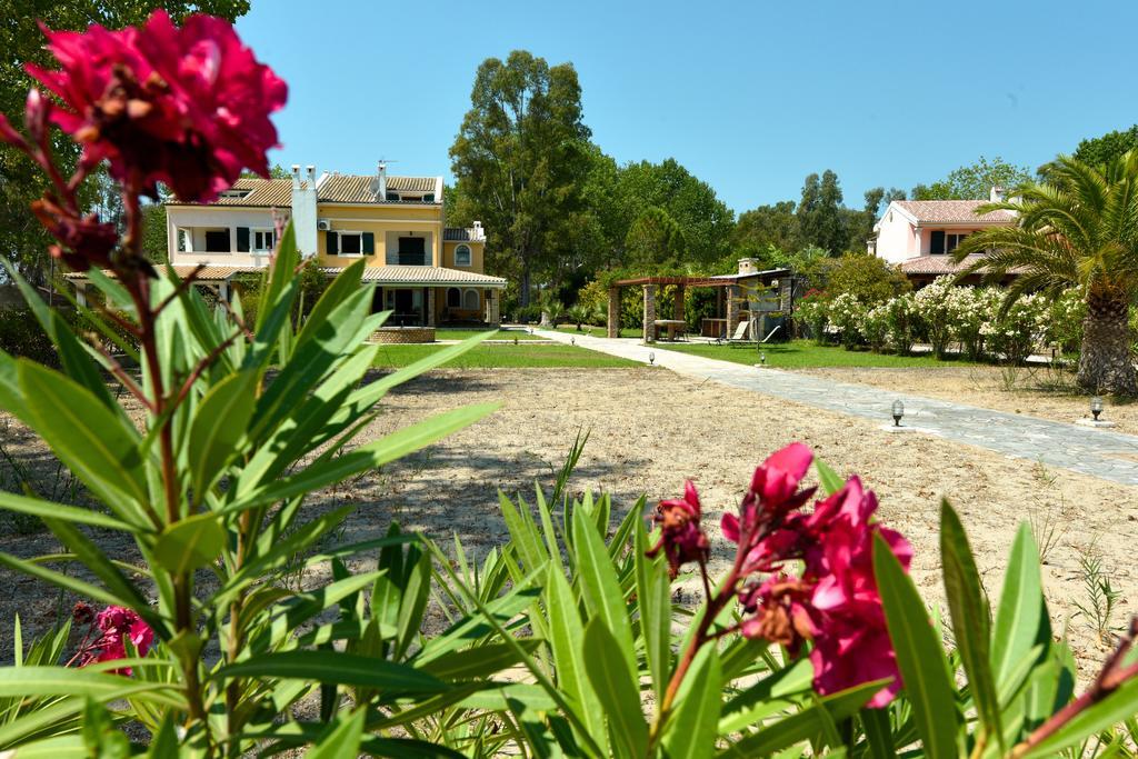 Antonia Beachfront Villa Λευκίμμη Εξωτερικό φωτογραφία